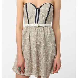 Urban Outfitters strapless dress